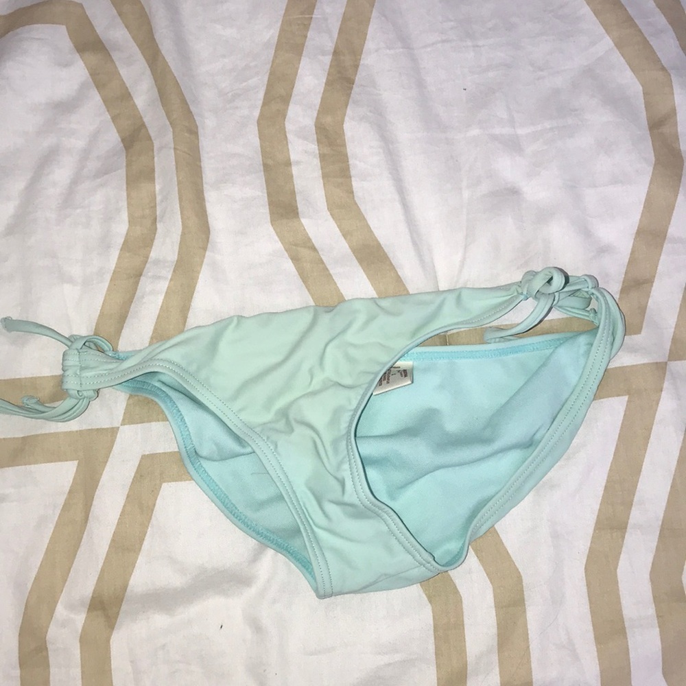 Bikini bottoms
